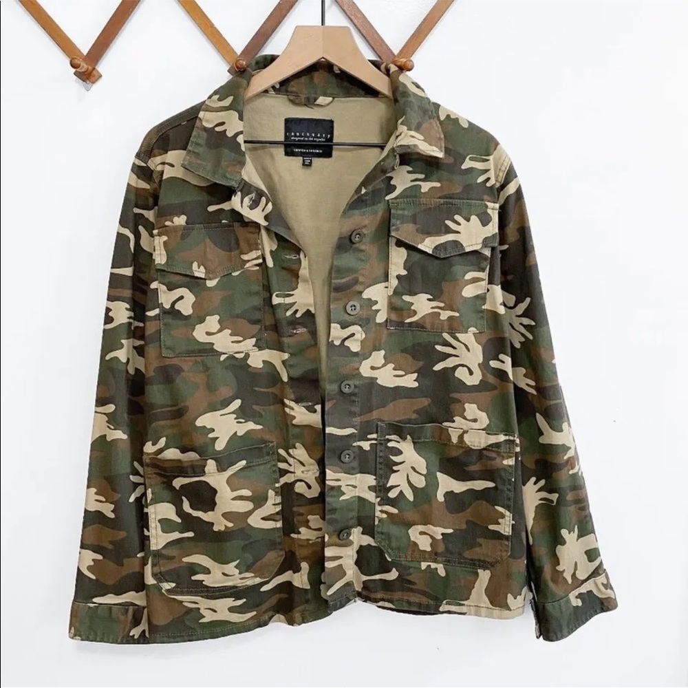 Sanctuary Green Camo Military Button Up Jacket Size XL
